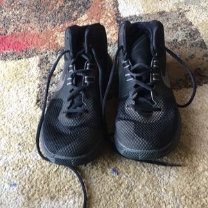 AIR Precision NIKE basketball shoes